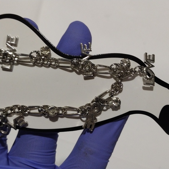 Silver-Tone Love word Anklet with Matching Toe Ring – Boho Festival Jewelry Set - Picture 7 of 8